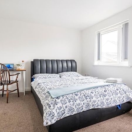 מנצ'סטר En-Suit Room With Free Dedicated Parking מראה חיצוני תמונה
