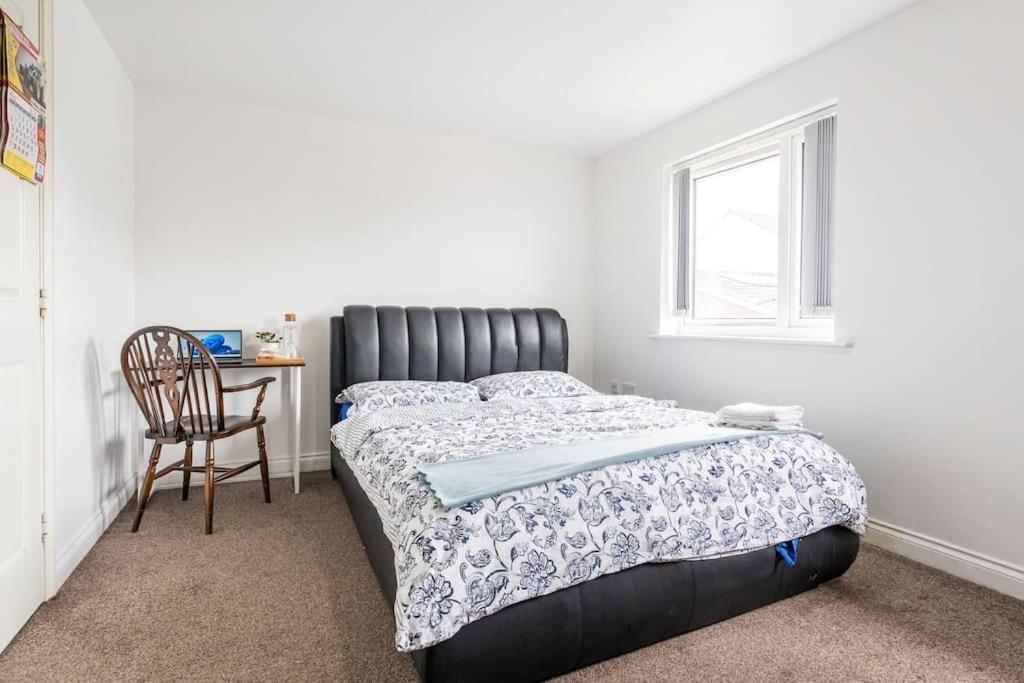 מנצ'סטר En-Suit Room With Free Dedicated Parking מראה חיצוני תמונה